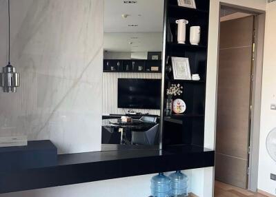 1 bed Condo in Saladaeng One Silom Sub District C018833