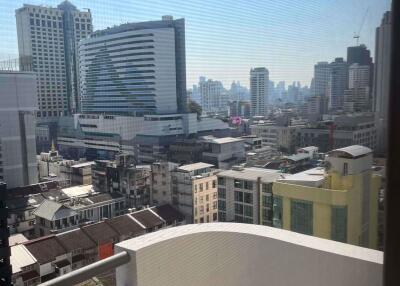 3 bed Condo in Wattana Heights Khlong Toei Nuea Sub District C018829