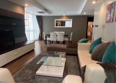 2 bed Condo in The Rajdamri Lumphini Sub District C018826