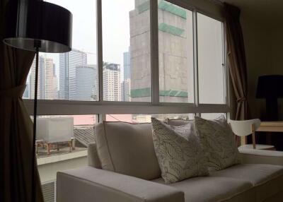 2 bed Condo in The Treasure Silom Silom Sub District C018823