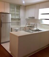 2 bed Condo in Wattana Suite Khlong Toei Nuea Sub District C018820