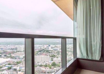 3 bed Penthouse in The Lumpini 24 Khlongtan Sub District P018798