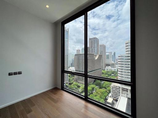 1 bed Condo in MUNIQ Langsuan Pathum Wan District C018795