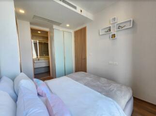 3 bed Condo in Noble BE33 Khlong Tan Nuea Sub District C018780