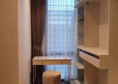 3 bed Condo in MUNIQ Langsuan Pathum Wan District C018779