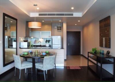 2 bed Condo in Sathorn Gardens Thungmahamek Sub District C018713