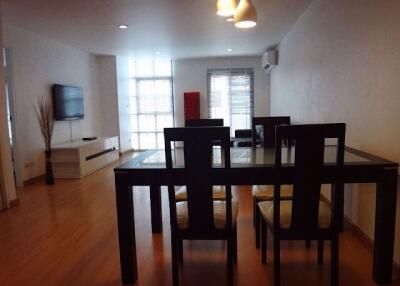 2 bed Condo in Silom Terrace Silom Sub District C018702