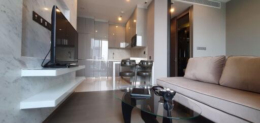 1 bed Condo in The Esse at Singha Complex Khlong Toei Nuea Sub District C018697