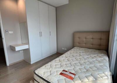 3 bed Condo in Noble Remix Khlongtan Sub District C018690