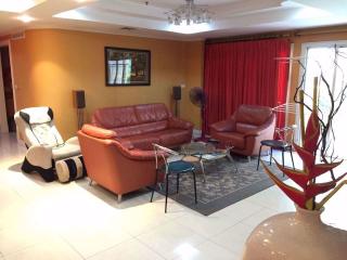 4 bed Condo in Commonwealth Pinklao Bangbamru Sub District C018680