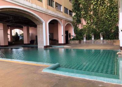 4 bed Condo in Commonwealth Pinklao Bangbamru Sub District C018680