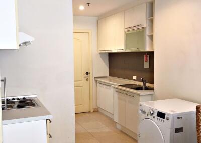 2 bed Condo in Grand Park View Khlong Toei Nuea Sub District C018676