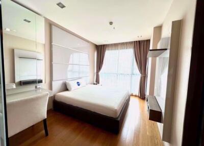 1 bed Condo in The Address Sathorn Silom Sub District C018674