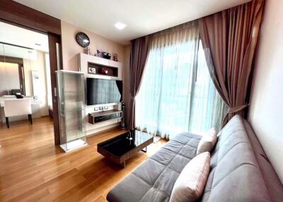 1 bed Condo in The Address Sathorn Silom Sub District C018674