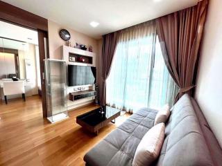 1 bed Condo in The Address Sathorn Silom Sub District C018674