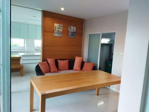 3 bed House in Nirvana Icon Wongwaen-Rama 9 Saphansung Sub District H018647