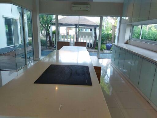 3 bed House in Nirvana Icon Wongwaen-Rama 9 Saphansung Sub District H018647