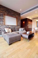 2 bed Condo in Millennium Residence Khlongtoei Sub District C018633