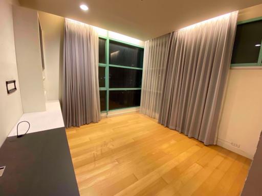 4 bed Condo in Chatrium Residence Riverside Wat Phraya Krai Sub District C018583