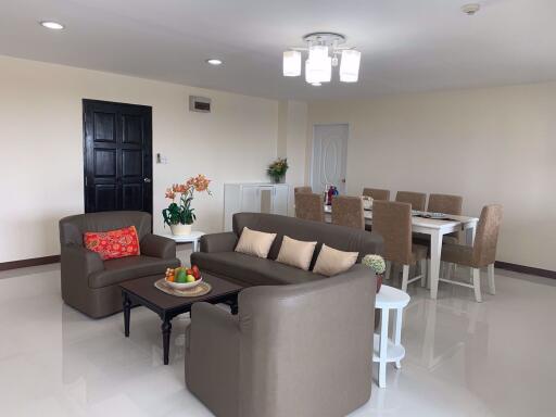 3 bed Condo in Charming Resident 2 Phrakhanongnuea Sub District C018575