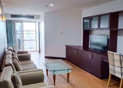 2 bed Condo in The Waterford Diamond Khlongtan Sub District C018565