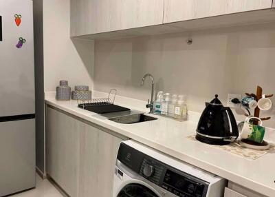 2 bed Condo in Life One Wireless Lumphini Sub District C018549