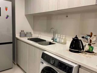 2 bed Condo in Life One Wireless Lumphini Sub District C018549