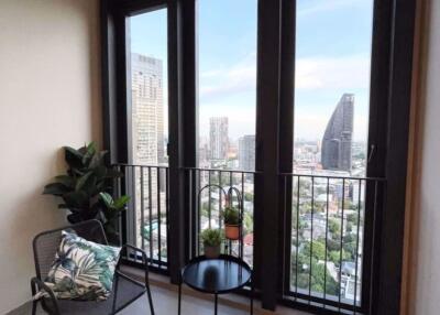 1 bed Condo in BEATNIQ Sukhumvit 32 Khlongtan Sub District C018536