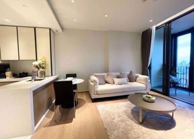 1 bed Condo in BEATNIQ Sukhumvit 32 Khlongtan Sub District C018536