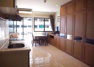 1 bed Condo in Saranjai Mansion Khlongtoei Sub District C018518