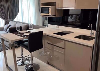 1 bed Condo in Trapezo Sukhumvit 16 Khlongtoei Sub District C018506