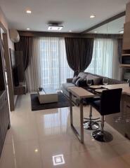 1 bed Condo in Trapezo Sukhumvit 16 Khlongtoei Sub District C018506