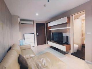 1 bed Condo in Rhythm Sathorn - Narathiwas Thungmahamek Sub District C018495