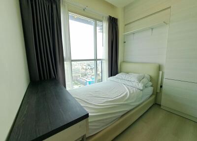 2 bed Condo in Life Ratchadapisek Huai Khwang Sub District C018474