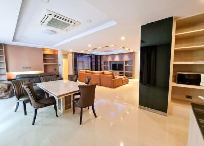 2 bed Condo in Le Premier 1 Khlong Toei Nuea Sub District C018447