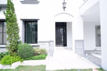 4 bed House Saphansung Sub District H018443