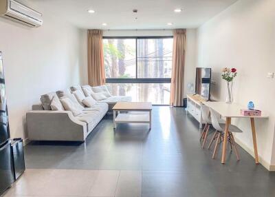 1 bed Condo in Baan Saraan Khlong Toei Nuea Sub District C018440