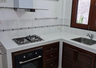 3 bed House Phrakhanongnuea Sub District H018436