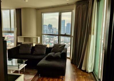 1 bed Condo in Le Luk Phrakhanongnuea Sub District C018427