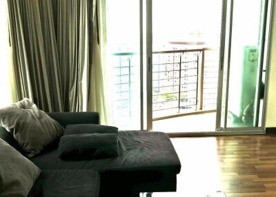 1 bed Condo in Le Luk Phrakhanongnuea Sub District C018427