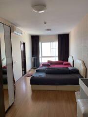 3 bed Condo in Supalai River Resort Samre Sub District C018424