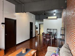 2 bed Condo in Prasanmit Condominium Khlong Toei Nuea Sub District C018409