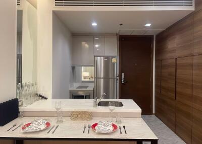 1 bed Condo in The Address Sathorn Silom Sub District C018403