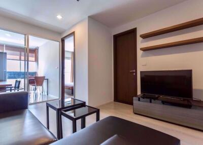 1 bed Condo in Rhythm Sathorn - Narathiwas Thungmahamek Sub District C018402