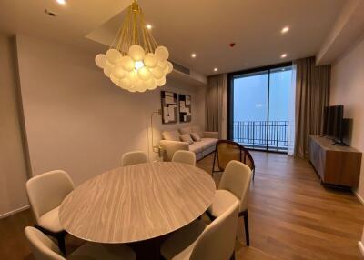 2 bed Condo in MUNIQ Langsuan Pathum Wan District C018396