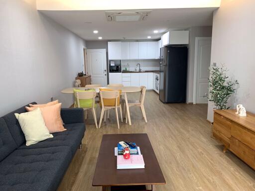 2 bed Condo in Grand Heritage Thonglor Khlong Tan Nuea Sub District C018395