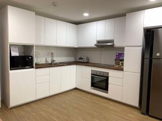 2 bed Condo in Grand Heritage Thonglor Khlong Tan Nuea Sub District C018395