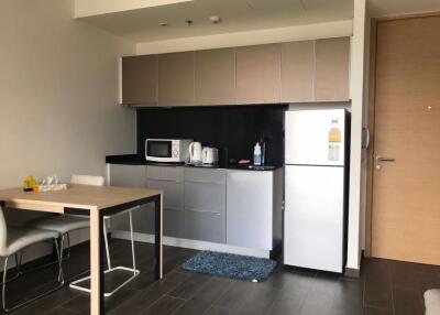 1 bed Condo in The Lofts Ekkamai Phrakhanongnuea Sub District C018393