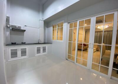4 bed House in The Master @ BTS Udomsuk Bang Na Sub District H018387
