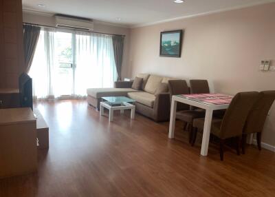 2 bed Condo in Grand Heritage Thonglor Khlong Tan Nuea Sub District C018377